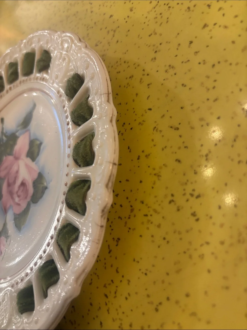 VINTAGE MILK-GLASS HAND PAINTED FLORAL MOTIF DECORATIVE PLATES COTTAGECORE!